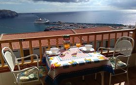 Ocean View Over Los Cristianos, Playa Las Vistas, Wifi